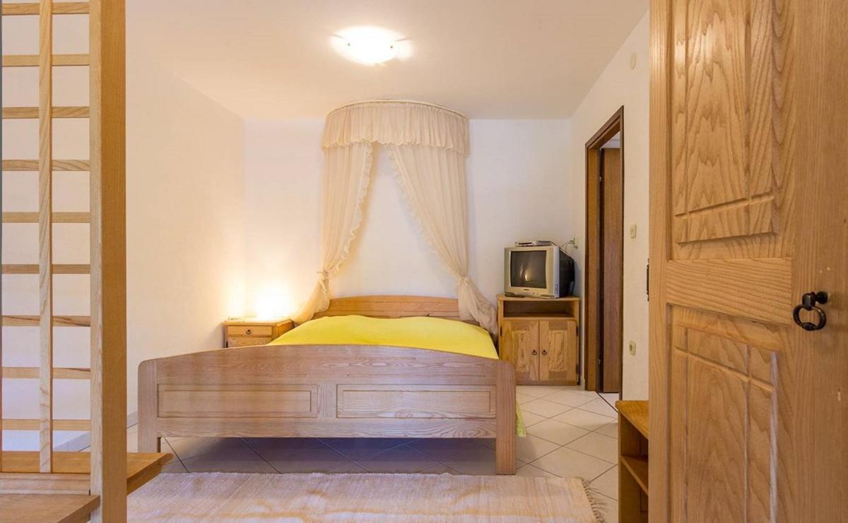 Apartments Vjera Μεντουλίν Εξωτερικό φωτογραφία