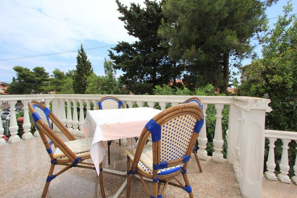Apartments Vjera Μεντουλίν Εξωτερικό φωτογραφία