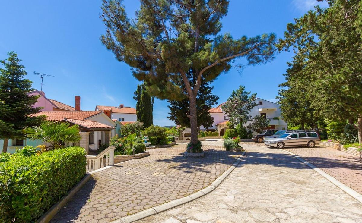 Apartments Vjera Μεντουλίν Εξωτερικό φωτογραφία